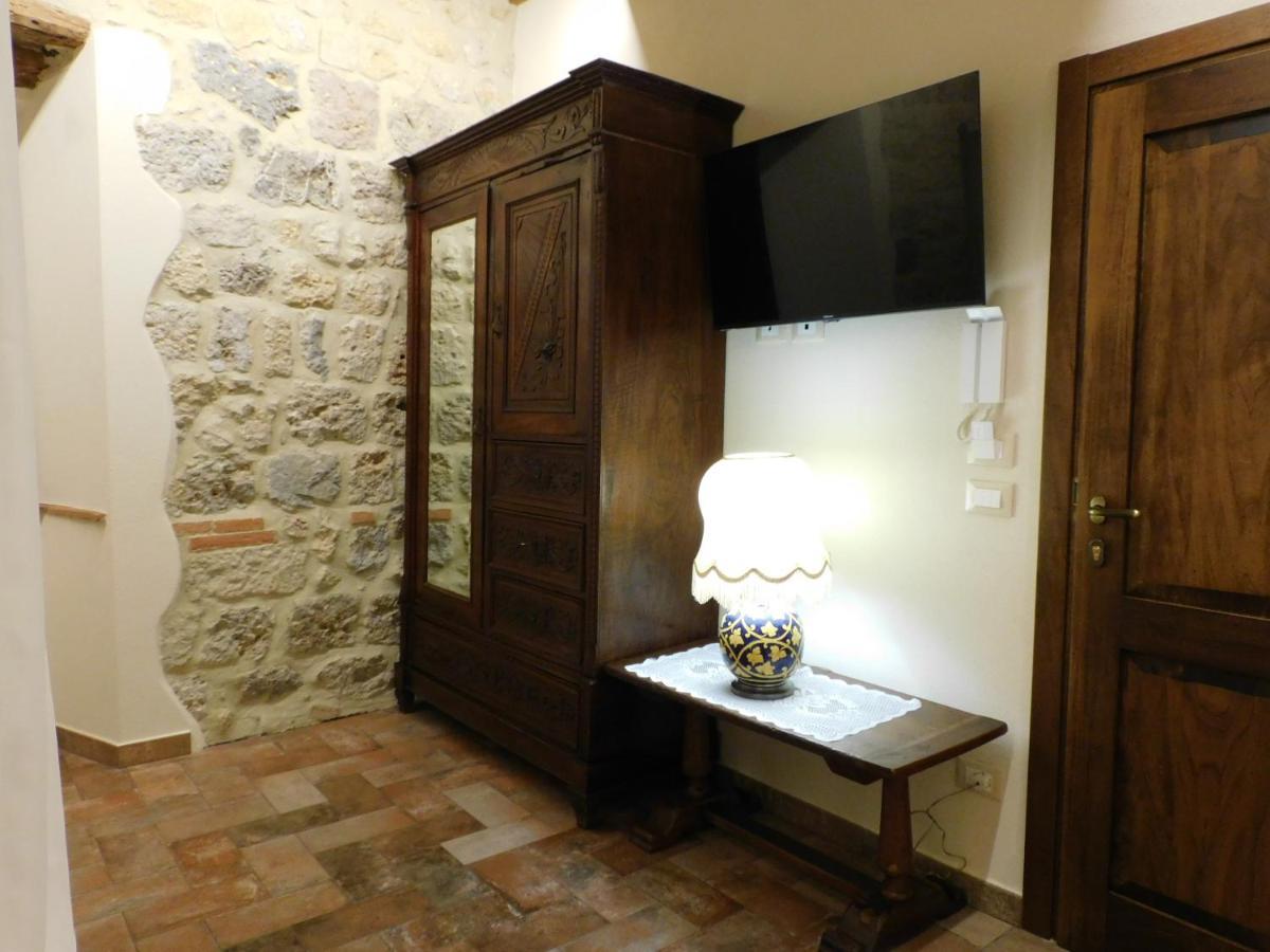 Sognare Nel Castello Ξενοδοχείο Monteriggioni Εξωτερικό φωτογραφία