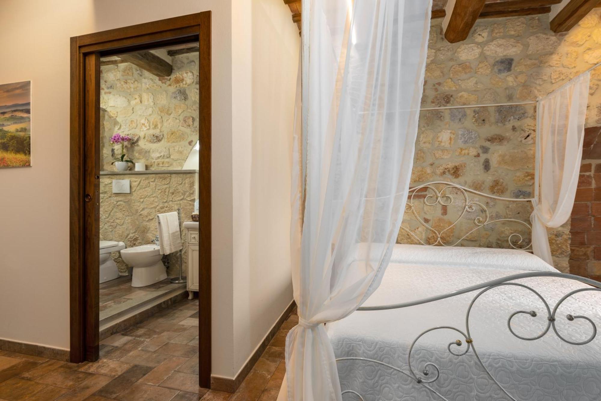 Sognare Nel Castello Ξενοδοχείο Monteriggioni Εξωτερικό φωτογραφία